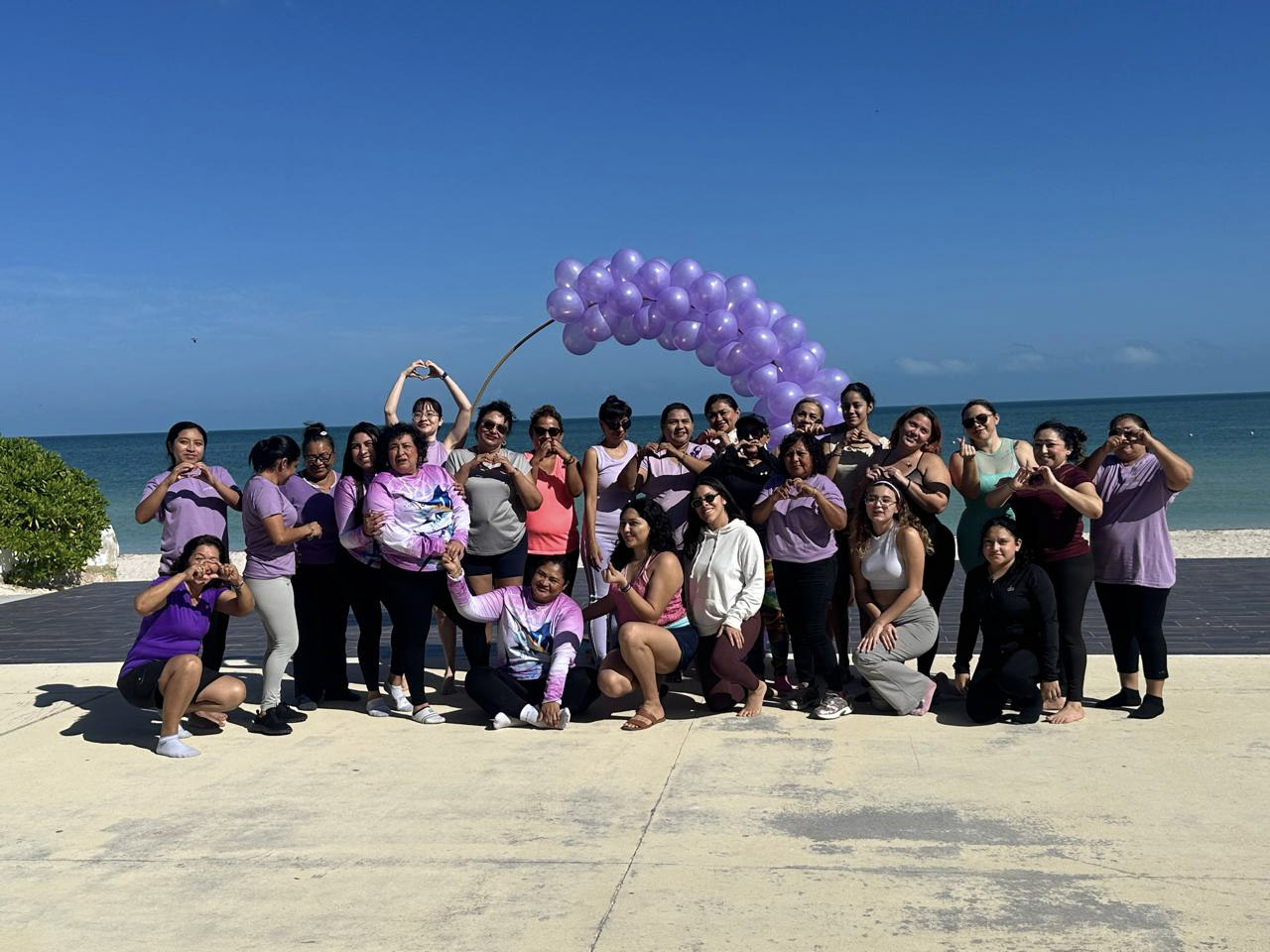 Yoga frente al mar
